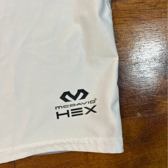 McDavid Youth Hex sternum padded tank white gray size XS - Picture 2 of 5